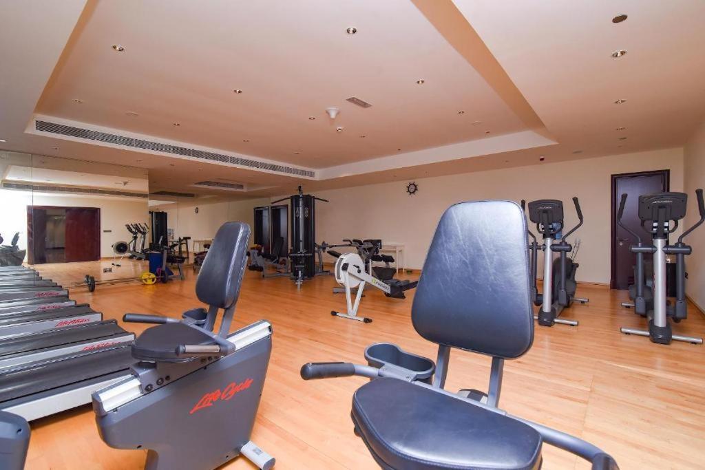 Royal Club By Rvhr, Grandeur Residence Crescent Palm Jumeirah Dubaj Zewnętrze zdjęcie