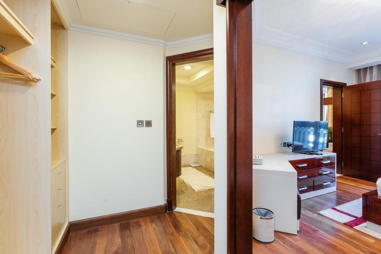Royal Club By Rvhr, Grandeur Residence Crescent Palm Jumeirah Dubaj Zewnętrze zdjęcie